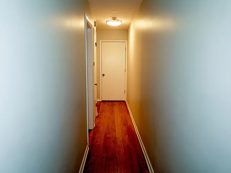 6048 N Elston Ave #1N — Photo 2