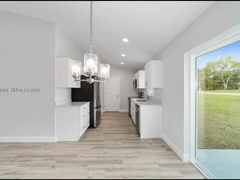 13396 SW 105th Pl — Photo 5