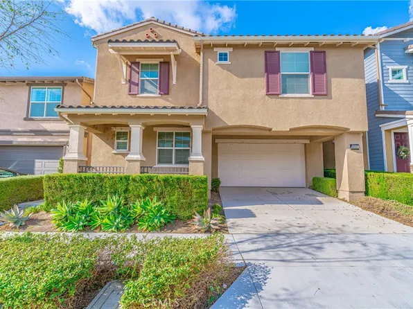 6065 Rio Bravo Ave, Eastvale, CA 92880