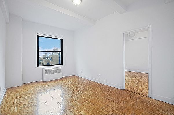 1st image of 160 W 71st St APT 19N