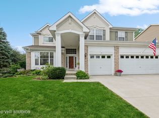 271 Baltusrol Dr, Vernon Hills, IL 60061