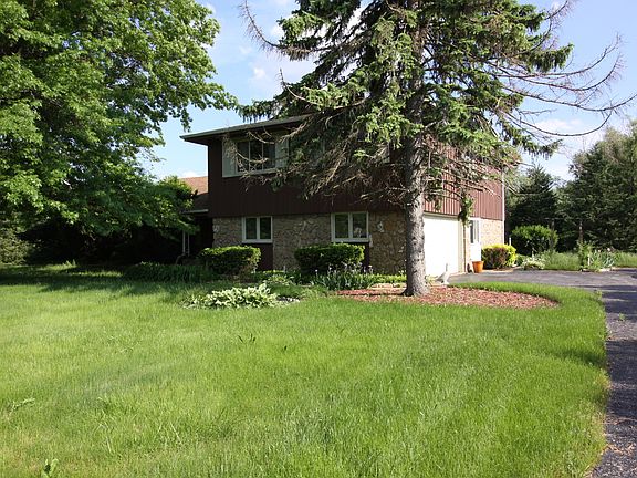 2nd image of 22W141 Byron Ave