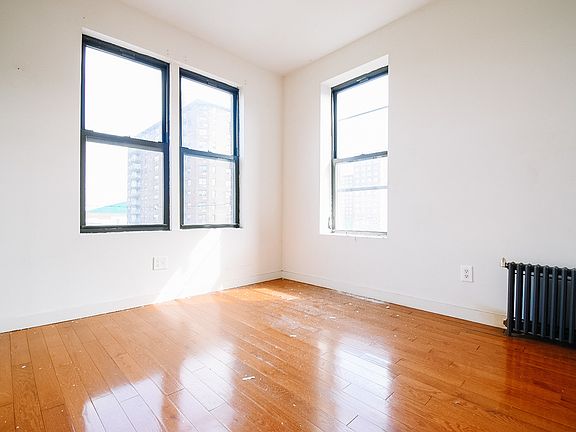 4th image of 665 Lenox Ave #19