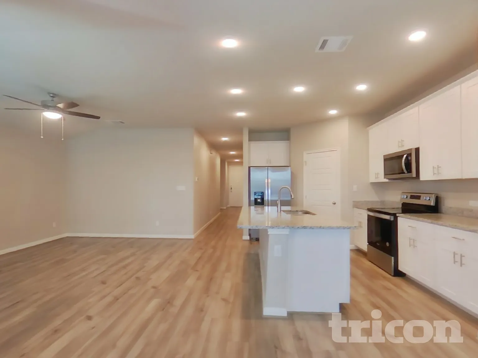 13685 Paxton Boulevard St. Hedwig TX — Photo 4
