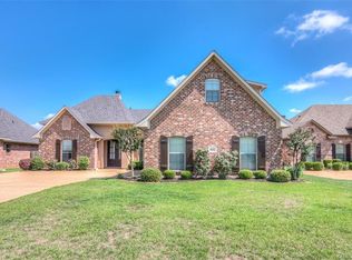412 Carnaby Ct, Bossier City, LA 71111