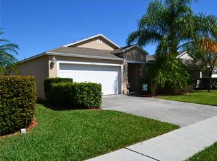 816 Greenleaf Cir, Vero Beach, FL 32960