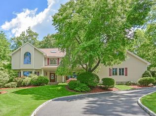 75 Westview Rd, Wayne, NJ 07470