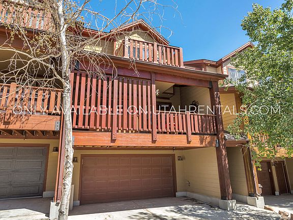 3rd image of 5462 Luge Ln