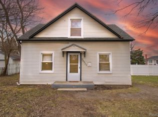 35311 Bakewell St, Westland, MI 48185