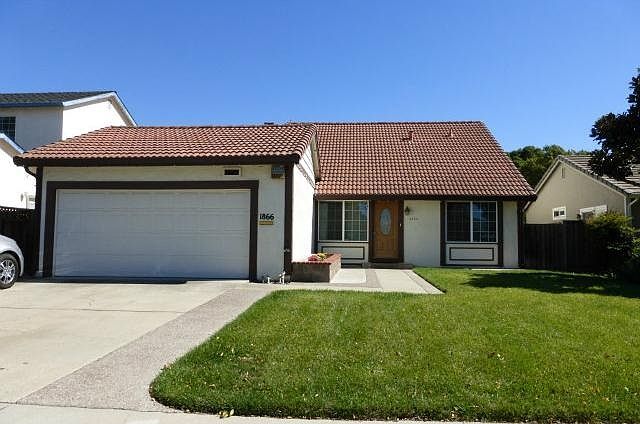 1st image of 1866 Seville Way