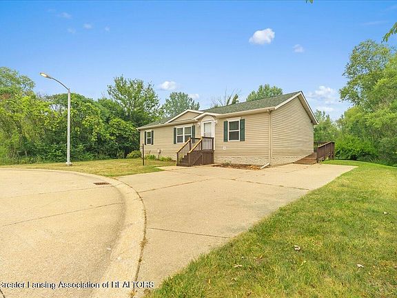 4th image of 1222 Maple Leaf Ct