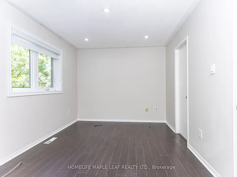 45 Bristol Rd E #10 — Photo 21