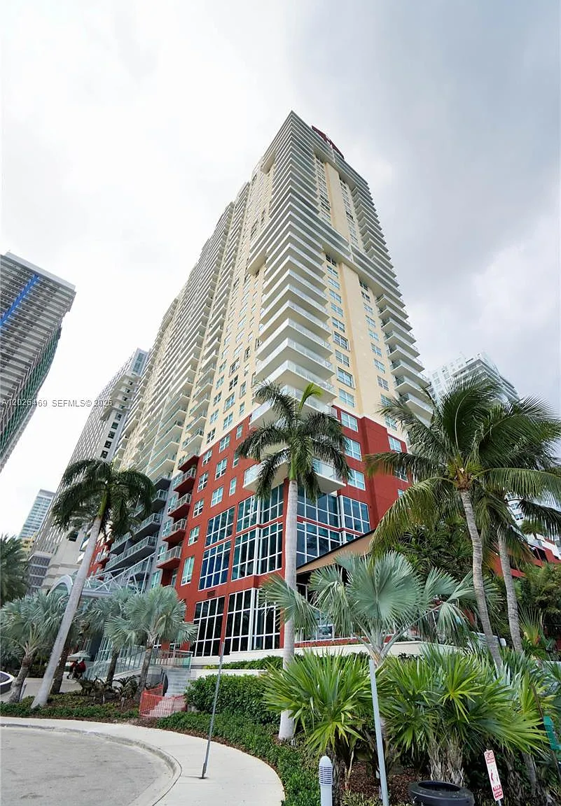 The Mark On Brickell Cond — Photo 1