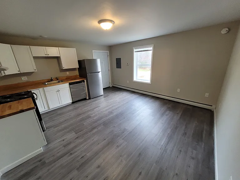 355 River Rd #3 — Photo 11