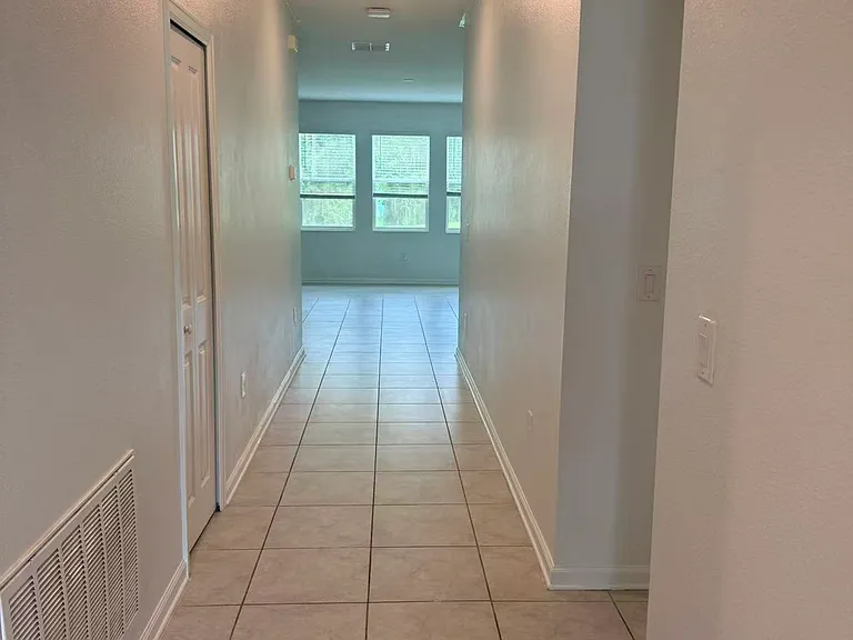 16493 Champlain St — Photo 5