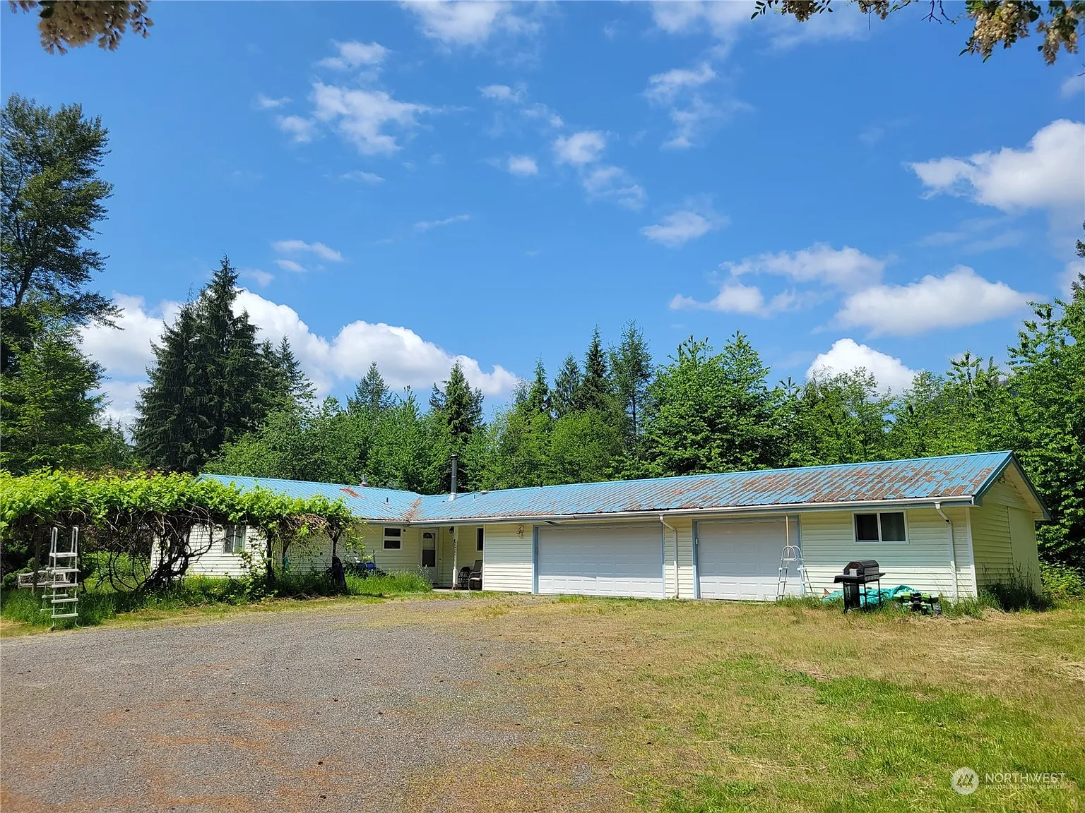 13708 Tastad Road photo 1