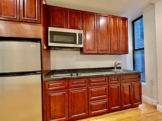 Rented by R New York | media 20