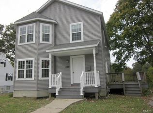 222 Oregon Ave N, Milford, CT 06460