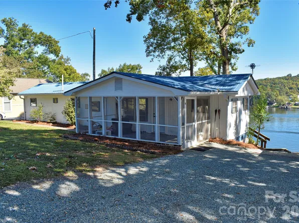 1026 Pinehaven Dr #167 & 168, New London, NC 28127