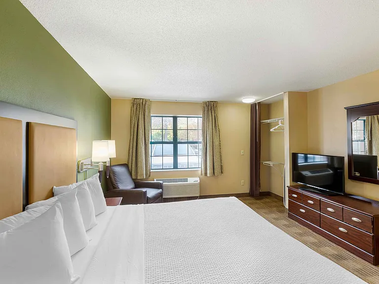 Studio Suite - 1 King Bed