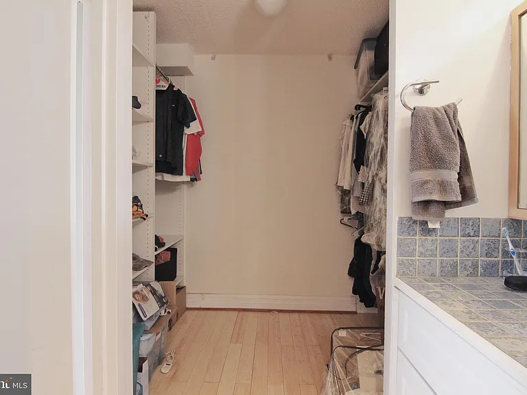 4515 Willard Ave #1604S — Photo 18