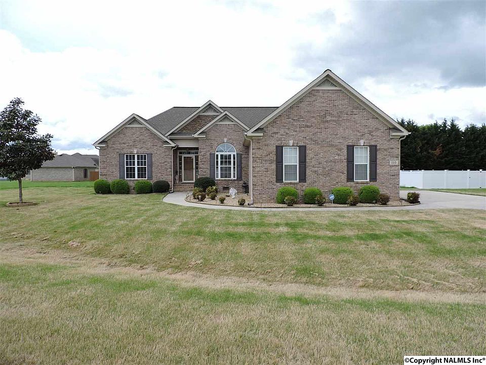 1st image of 110 Kelsey Dr