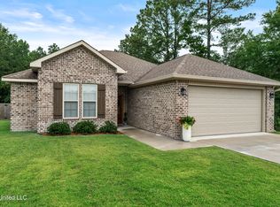 67 Andover, Hattiesburg, MS 39402