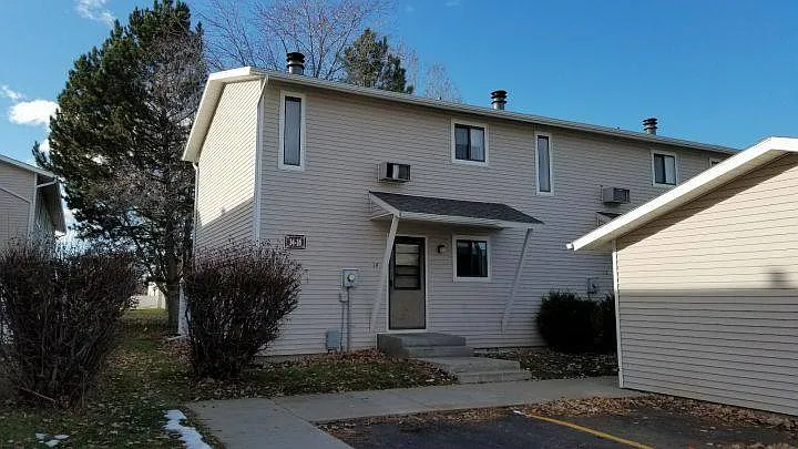 3285 Canyon Dr #6 — Photo 2