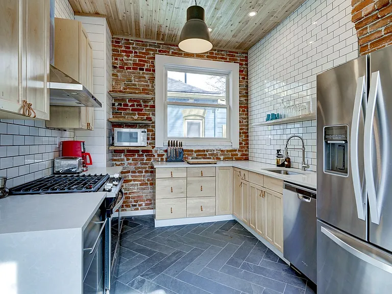 1024 Kalamath St — Photo 30
