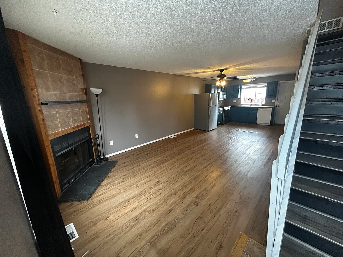 Building Photo - 16901 E Chenango Ave #D
