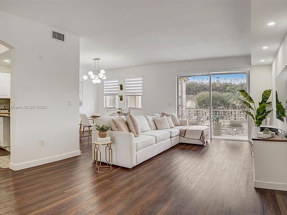 3rd image of 8964 W Flagler St APT 217