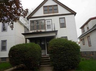 3039 S 15th Pl, Milwaukee, WI 53215