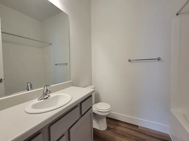471 N 325 W #471 — Photo 13