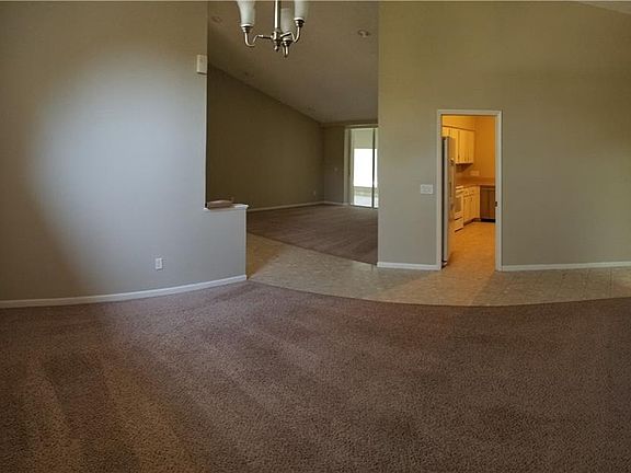 4th image of 3309 Cheviot Dr