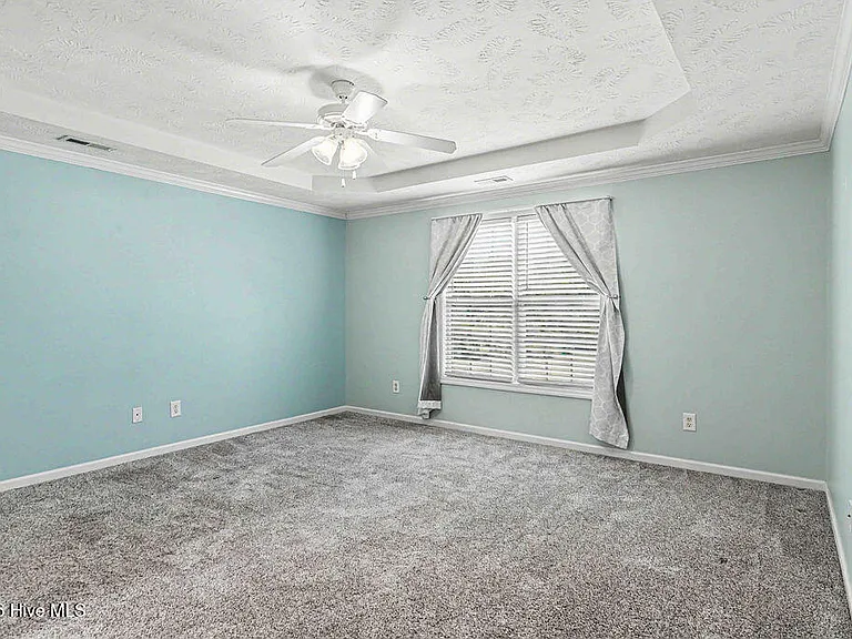 301 Old Dam Rd — Photo 37