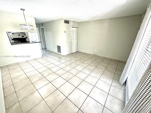 4th image of 7155 Miami Lakes Dr APT P15