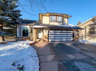 617 W Sunmills Dr SE, Calgary, AB T2X2Y9