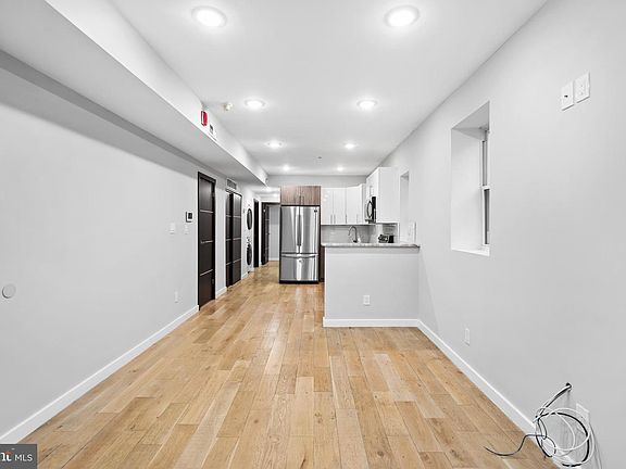 2nd image of 1713 S 2nd St Unit B