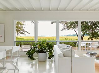 287 Old Stone Hwy, East Hampton, NY 11937