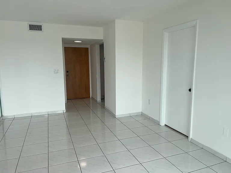 2055 SW 122nd Ave #219 — Photo 16