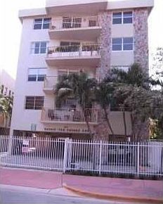 1st image of 220 Washington Ave APT 4D
