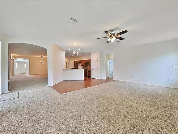 3rd image of 4558 Fairway Oaks Dr