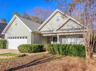 106 Cottage Ct, Dothan, AL 36303