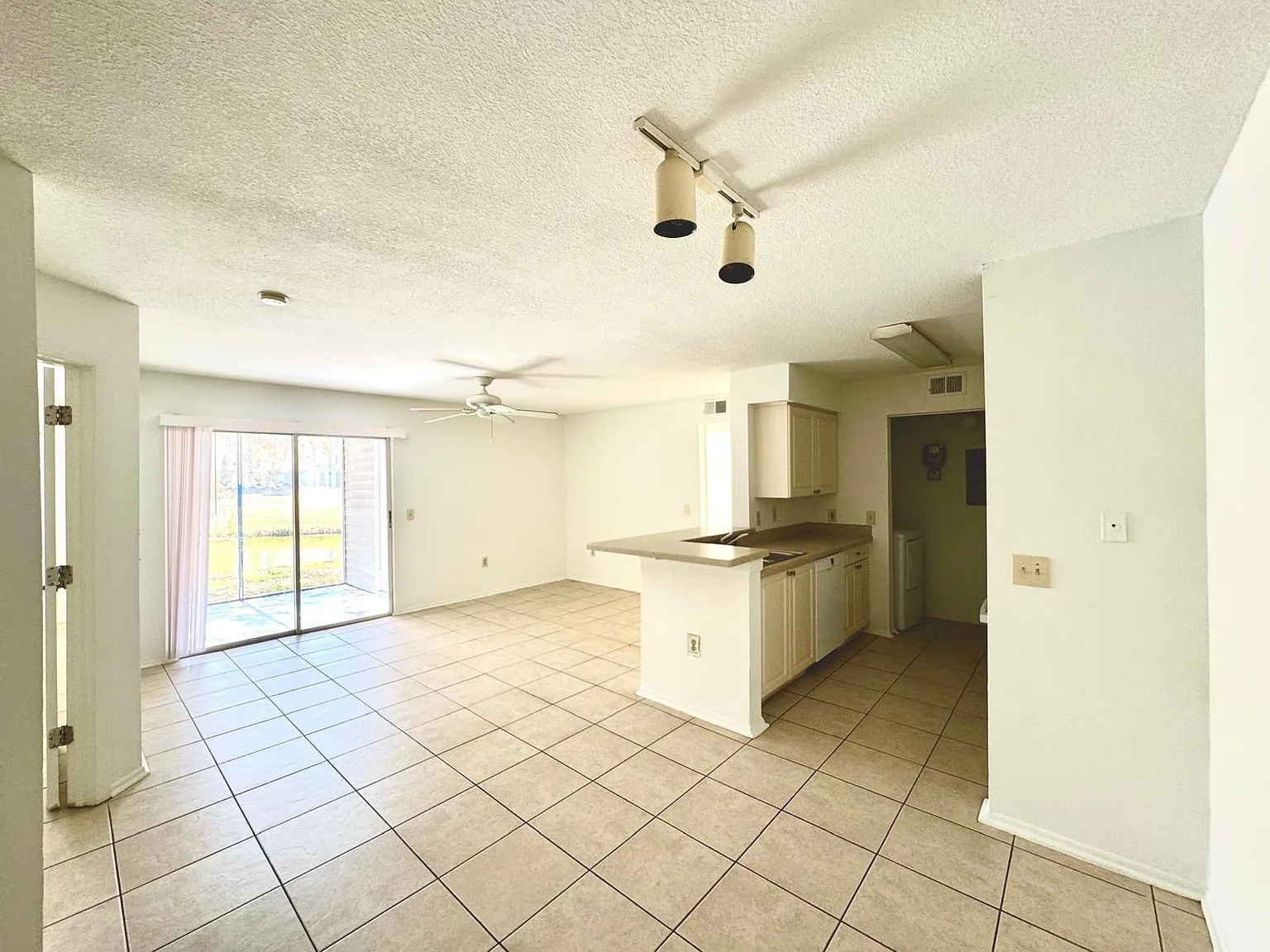 1222 Bermuda Lake Ln #106 - 1 — Photo 1
