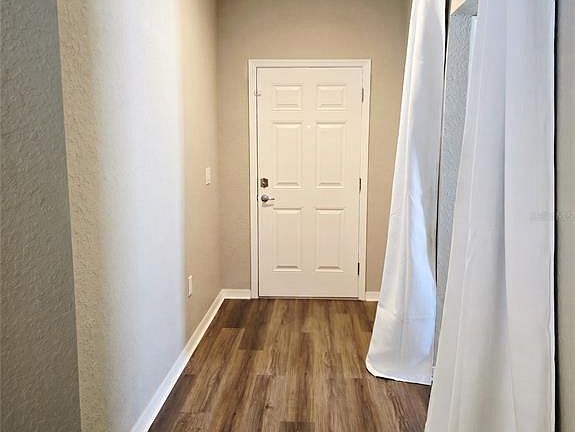 5th image of 719 Vineyard Reserve Ct
