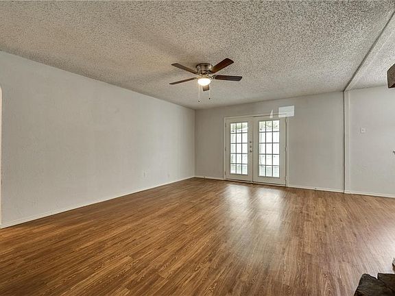 4th image of 5505 Dublin Ln