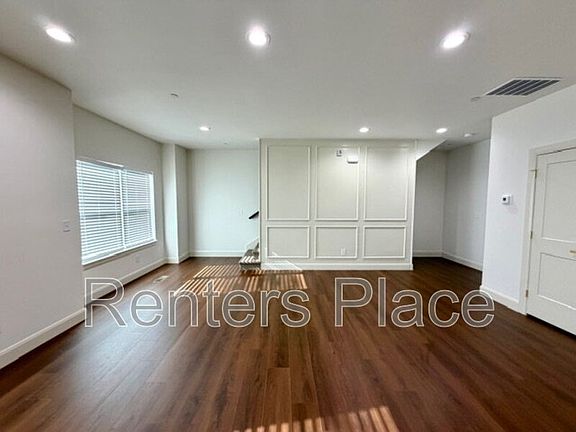 5th image of 1140 S Quincy Ave #1-A
