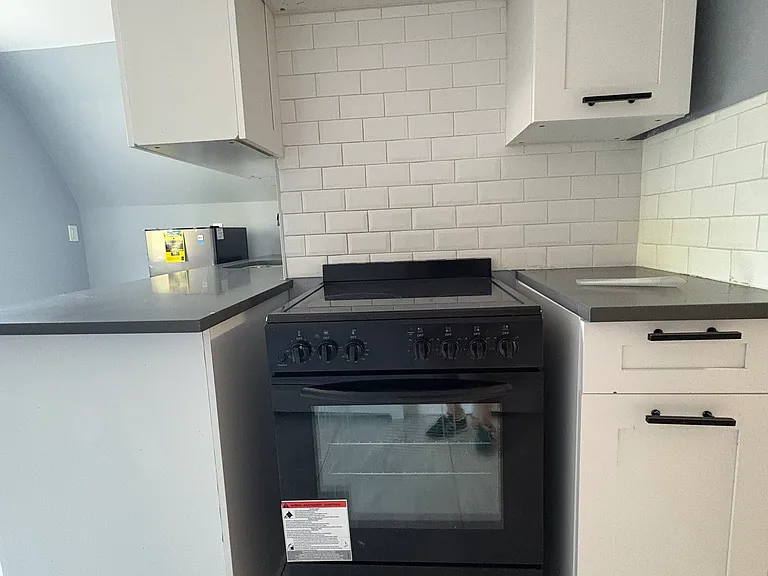 59 Tillinghast St #3R — Photo 1