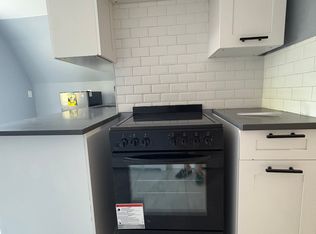59 Tillinghast St #3R, Newark, NJ 07108