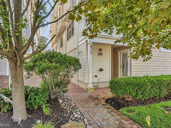 2nd image of 217 E Spencer Ave #217B